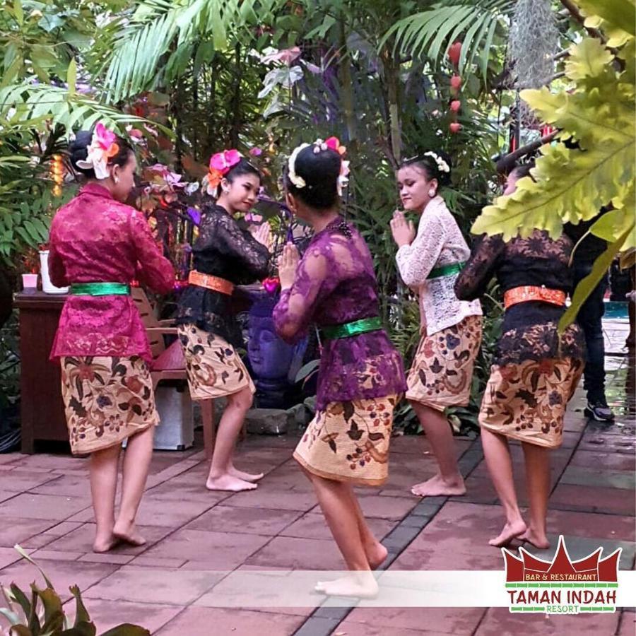 Tamanredjo Taman Indah Resort מראה חיצוני תמונה
