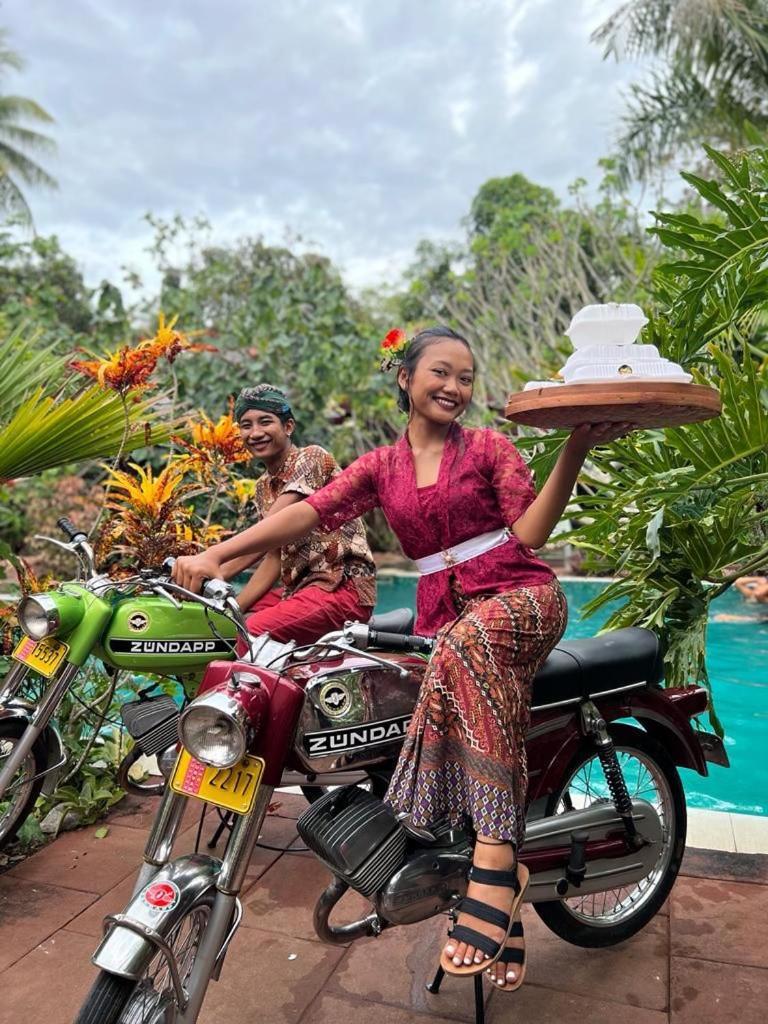 Tamanredjo Taman Indah Resort מראה חיצוני תמונה