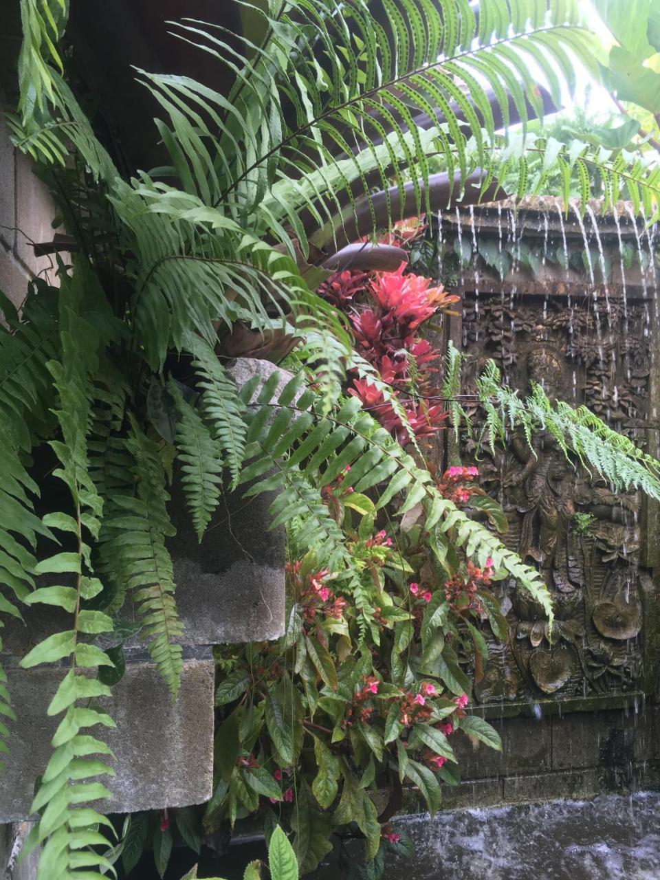 Tamanredjo Taman Indah Resort מראה חיצוני תמונה