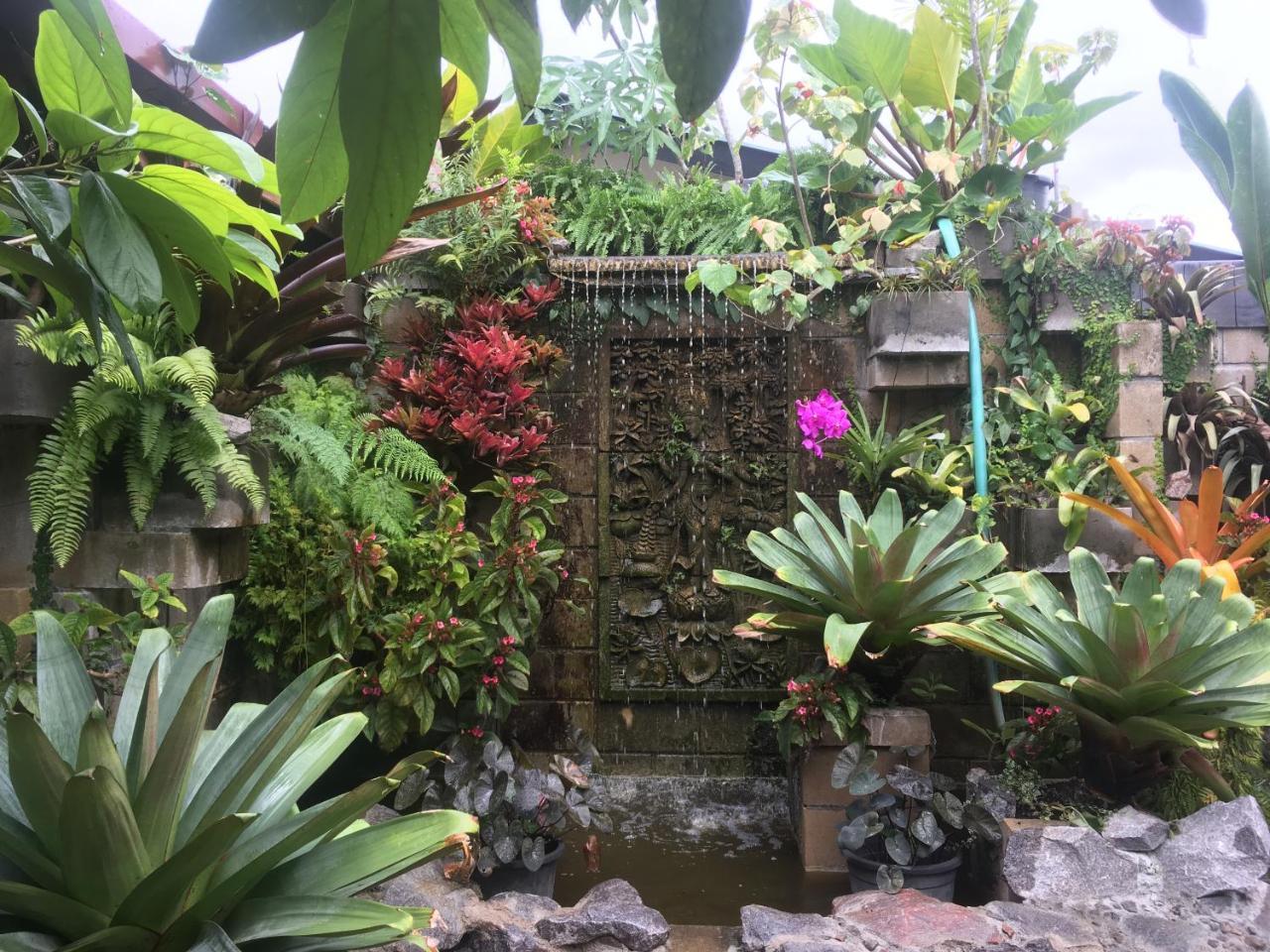 Tamanredjo Taman Indah Resort מראה חיצוני תמונה
